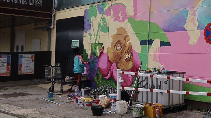 La Rue  beim "Hands Off The Wall Festival 2021" @ Werksviertel-Mitte. Europas führendes Grafitti und Streetart Festival für Frauen (©Foto. Martin Schmitz)